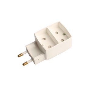 Dobbeltstik D1 2 flade udtag hvid