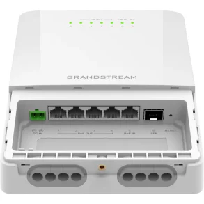 Grandstream GWN 7710R - 1x2.5G, 4 x PoE Udend&oslash;rs, Light Managed Switch
